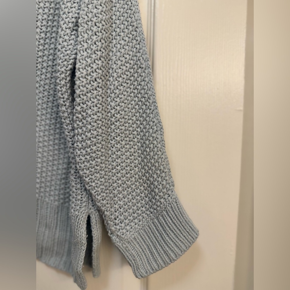 Lucky Brand V-Neck Sweater - Picture 6 of 12